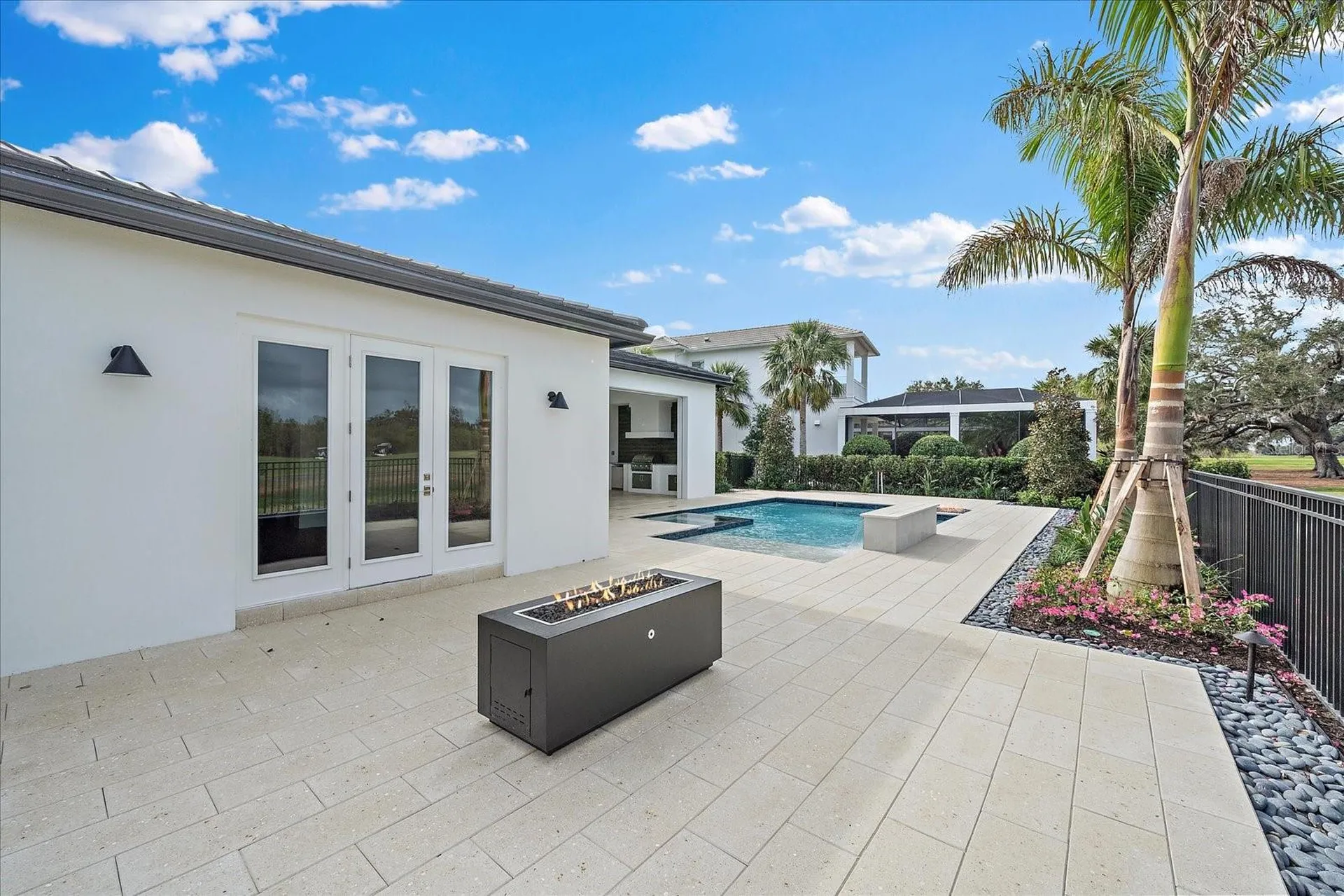 3739 Caledonia Lane Sarasota FL 34240