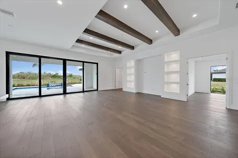3739 Caledonia Lane Sarasota FL 34240