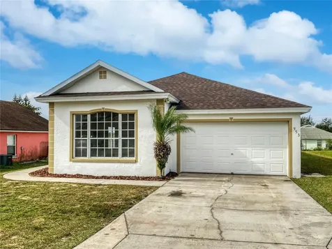 953 Robert Street Lake Wales FL 33853