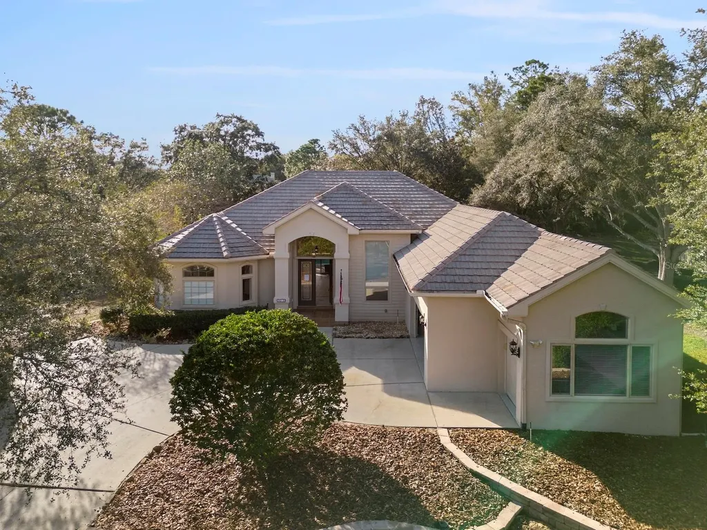 3212 N Caves Valley Path Lecanto FL 34461