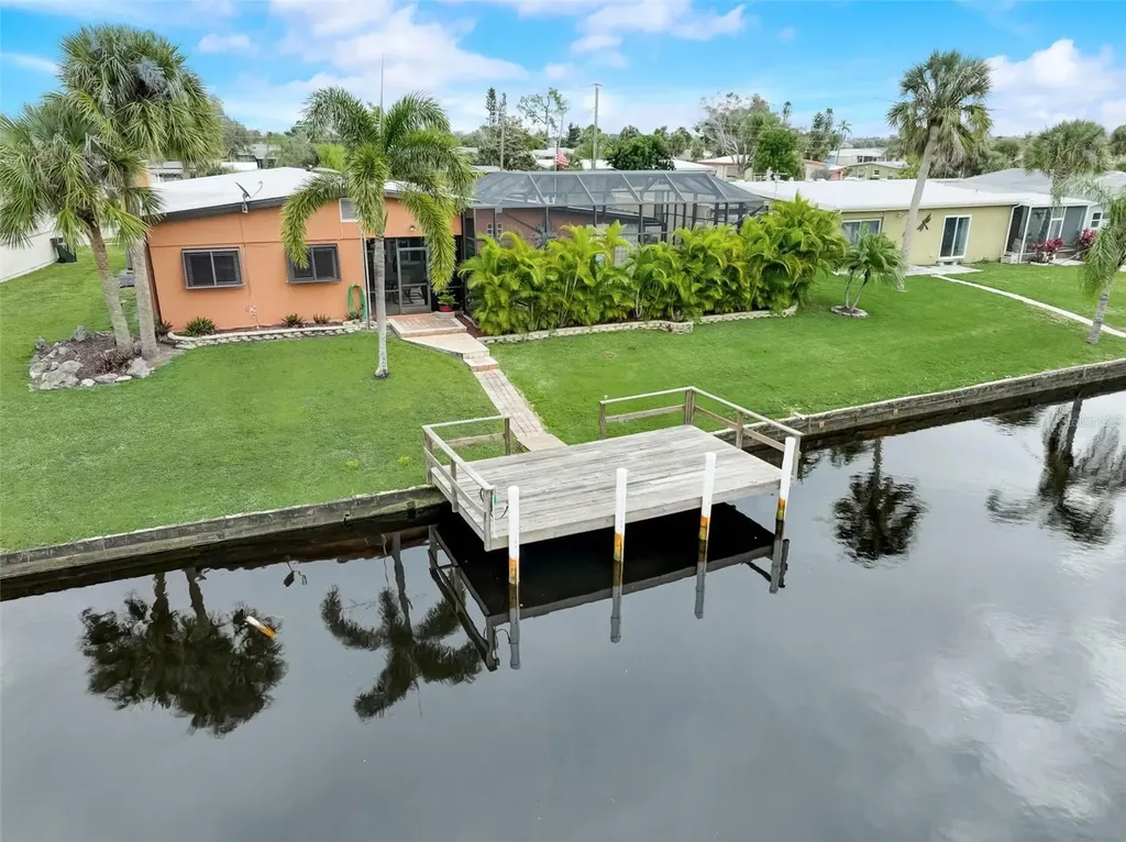 6317 Mataro Court North Port FL 34287