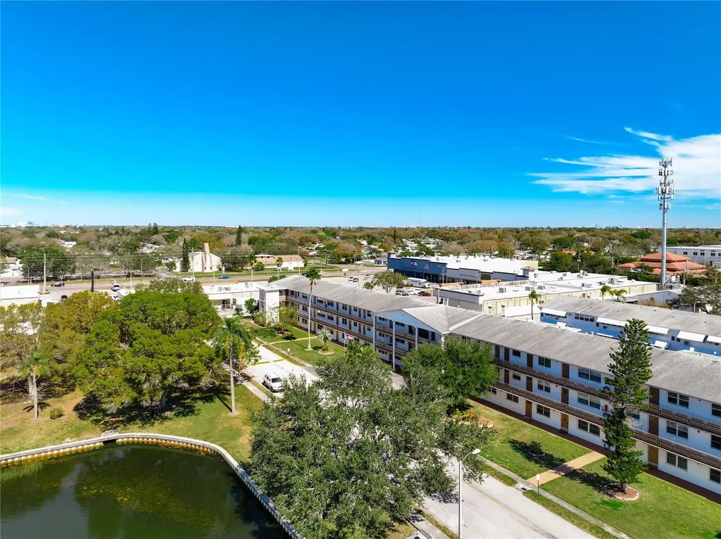 6015 19th Street N St Petersburg FL 33714