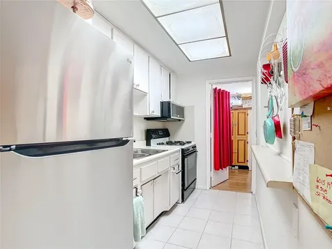 6015 19th Street N St Petersburg FL 33714