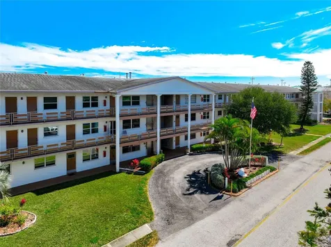 6015 19th Street N St Petersburg FL 33714