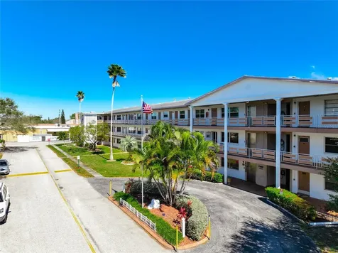 6015 19th Street N St Petersburg FL 33714