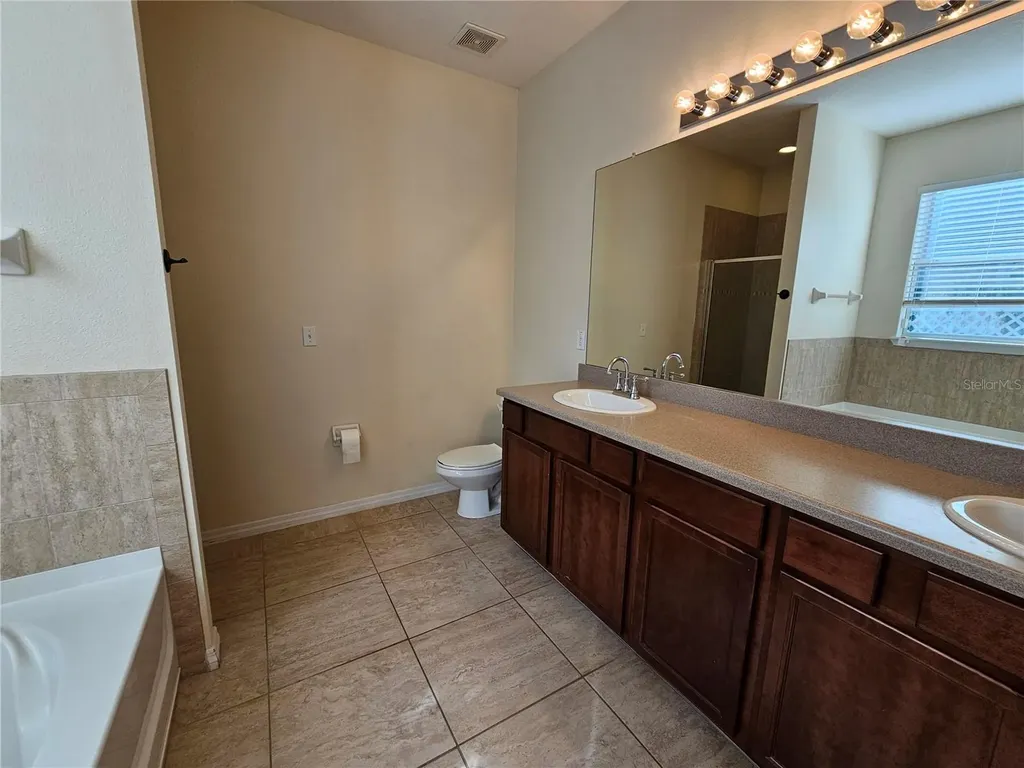 4222 Granite Glen Loop Wesley Chapel FL 33544