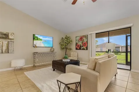 1412 SW 8th Court Cape Coral FL 33991