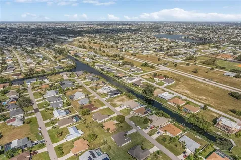 1412 SW 8th Court Cape Coral FL 33991