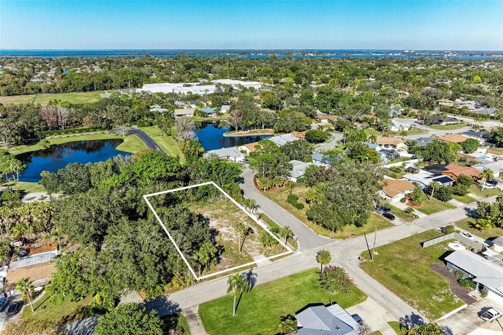 210 77th Street NW Bradenton FL 34209