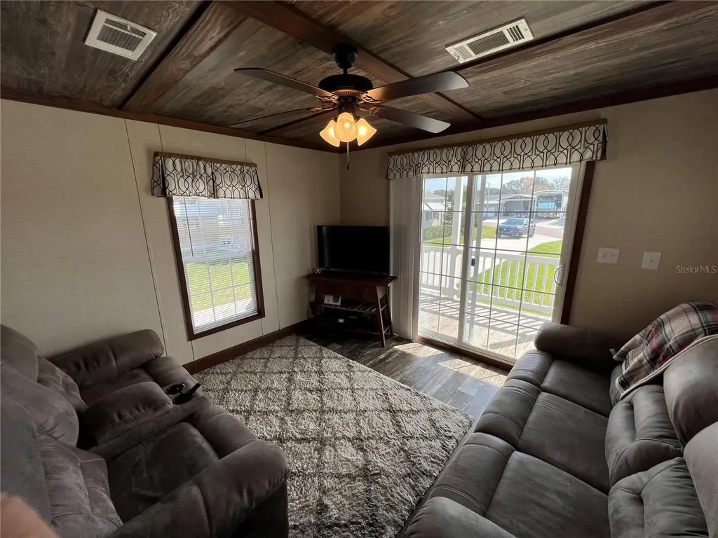 5143 Northshore Drive Polk City FL 33868