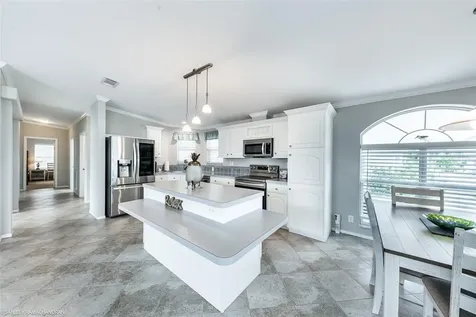 16 Freeman Avenue Punta Gorda FL 33950