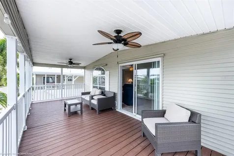 16 Freeman Avenue Punta Gorda FL 33950
