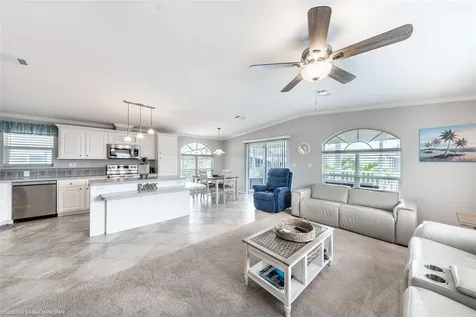 16 Freeman Avenue Punta Gorda FL 33950