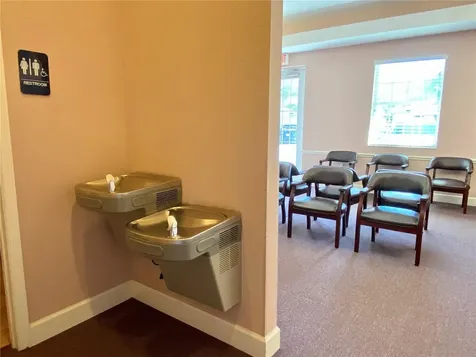 929 Us 27/441 Lady Lake FL 32159