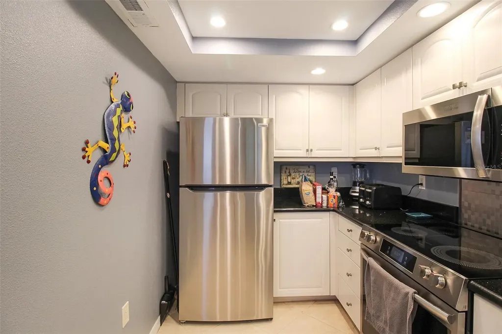 1364 Siesta Bayside Drive Sarasota FL 34242