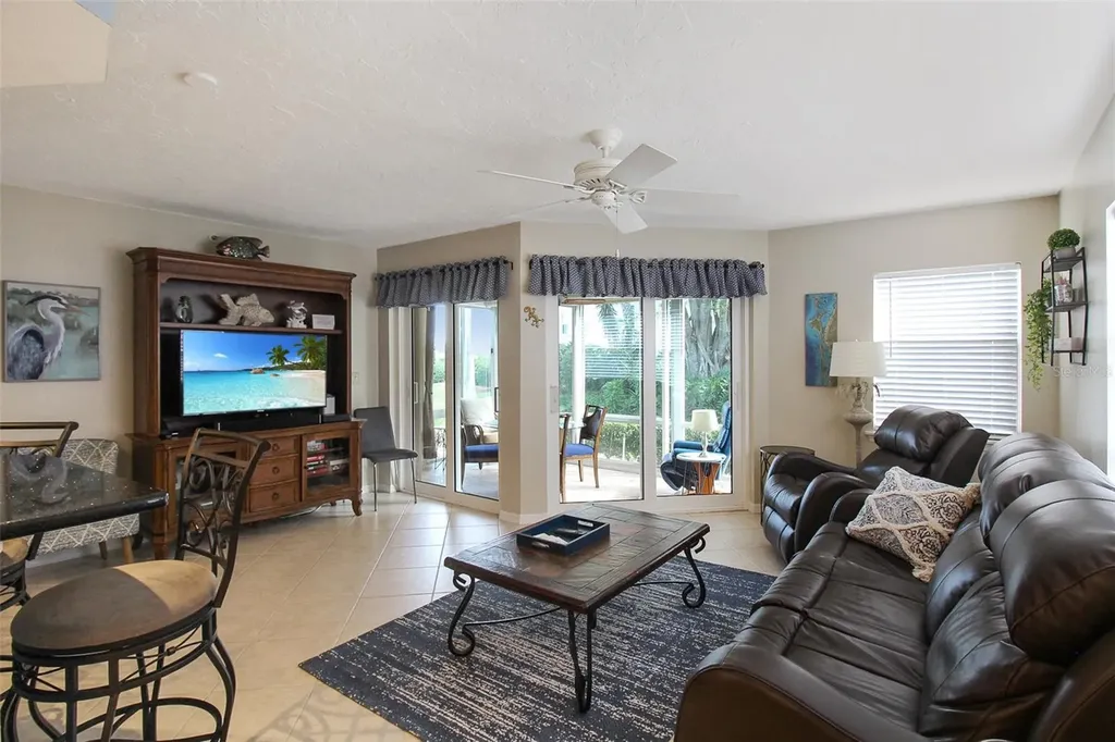 1364 Siesta Bayside Drive Sarasota FL 34242