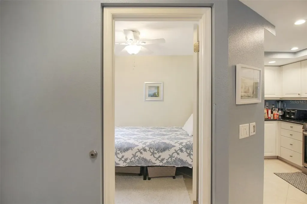 1364 Siesta Bayside Drive Sarasota FL 34242