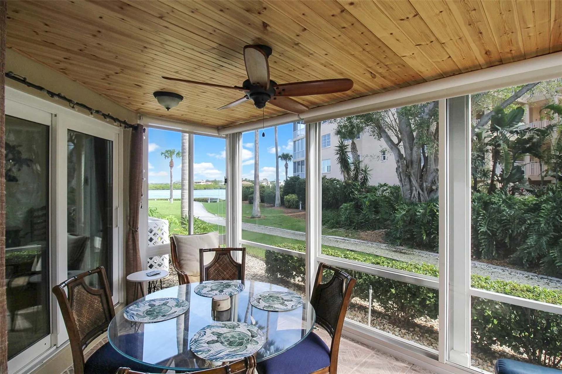 1364 Siesta Bayside Drive Sarasota FL 34242