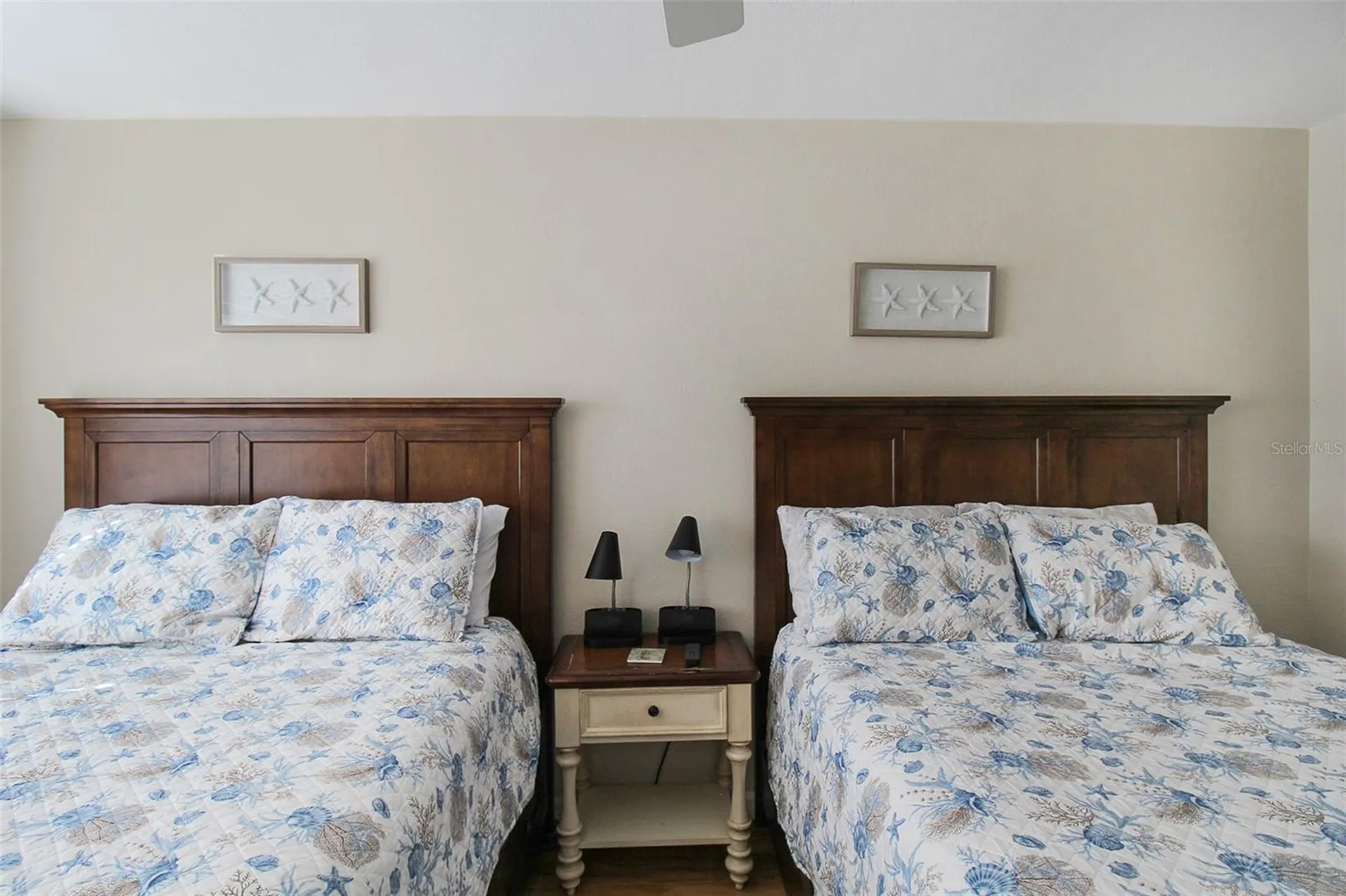 1364 Siesta Bayside Drive Sarasota FL 34242