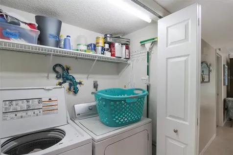 1364 Siesta Bayside Drive Sarasota FL 34242