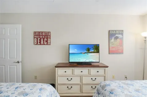 1364 Siesta Bayside Drive Sarasota FL 34242