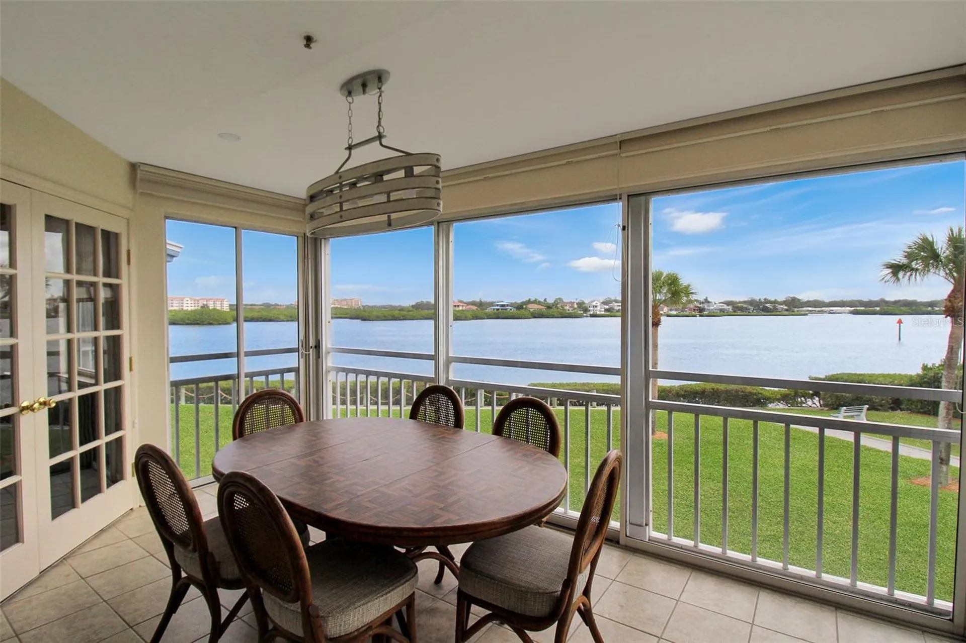 1382 Siesta Bayside Drive Sarasota FL 34242