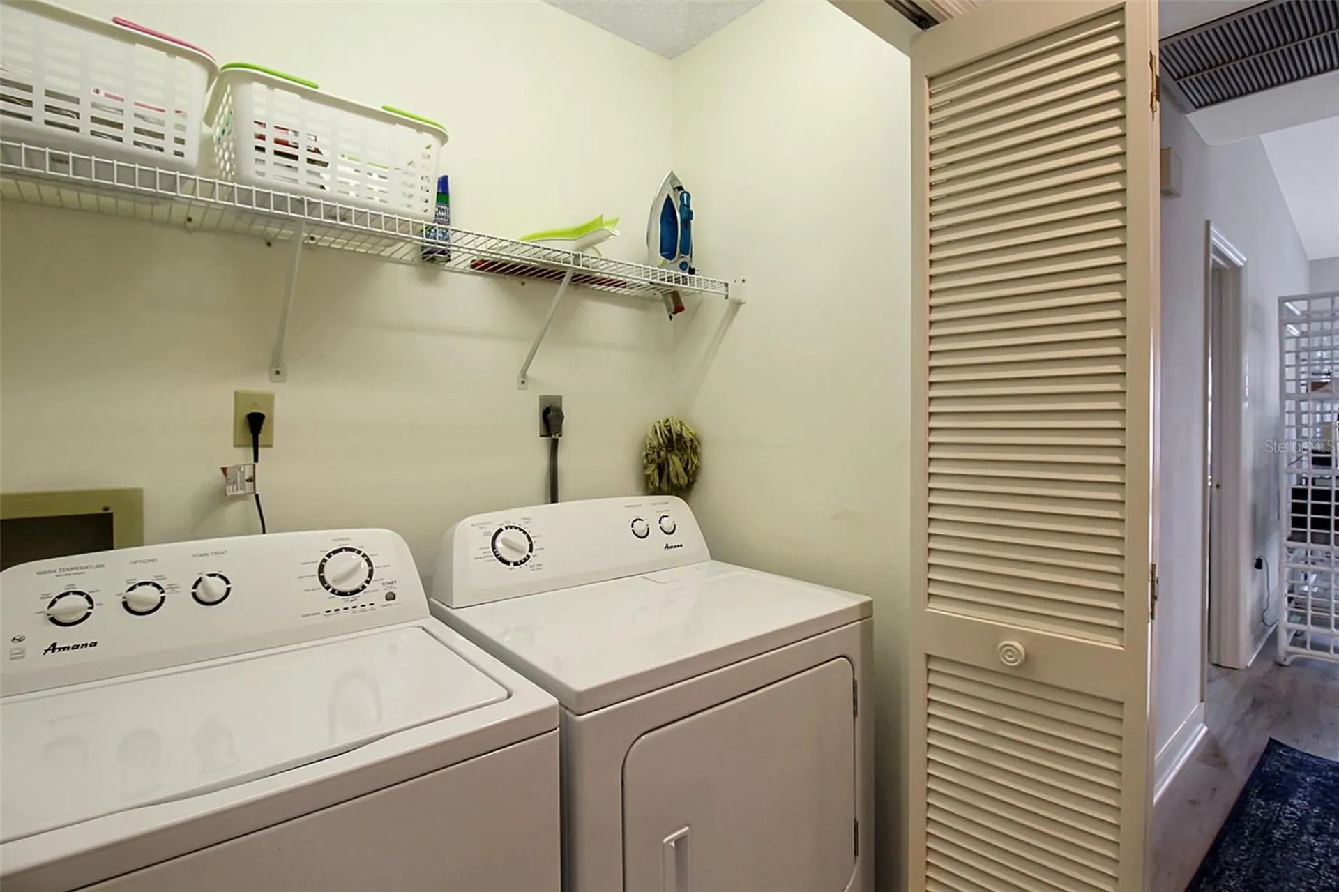 1382 Siesta Bayside Drive Sarasota FL 34242