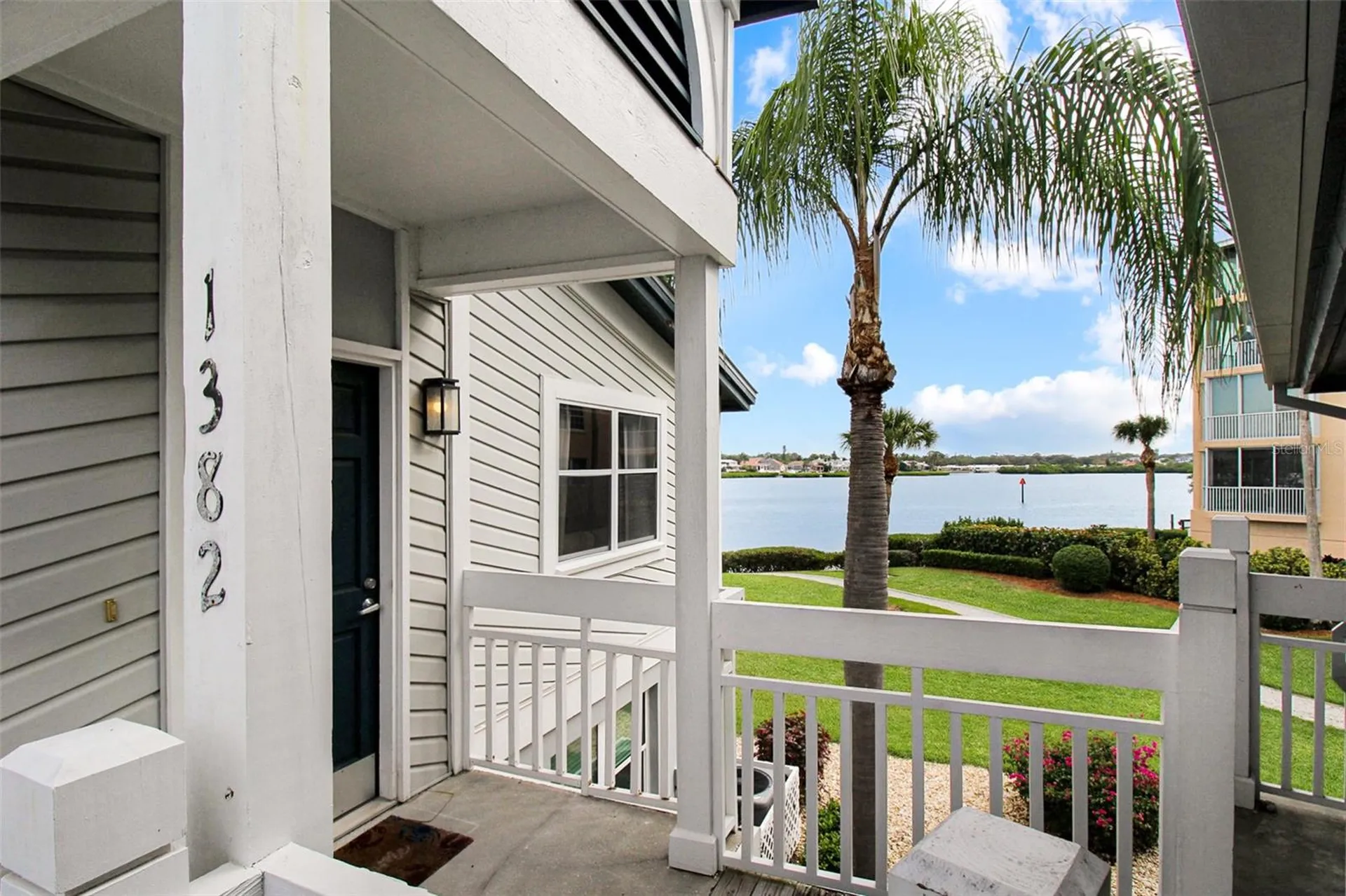 1382 Siesta Bayside Drive Sarasota FL 34242