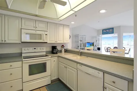 1382 Siesta Bayside Drive Sarasota FL 34242