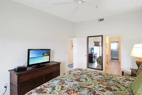 1382 Siesta Bayside Drive Sarasota FL 34242