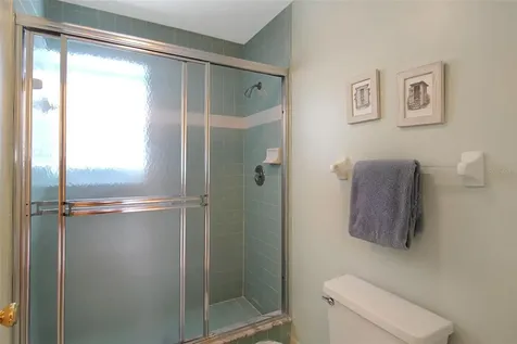 1382 Siesta Bayside Drive Sarasota FL 34242