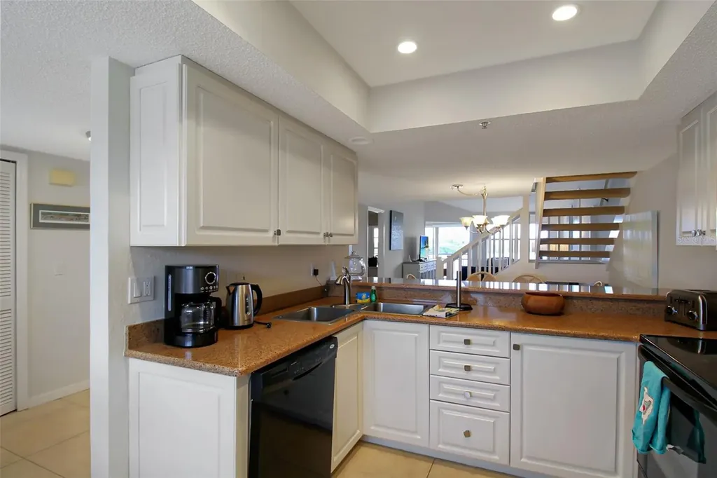1391 Siesta Bayside Drive Sarasota FL 34242