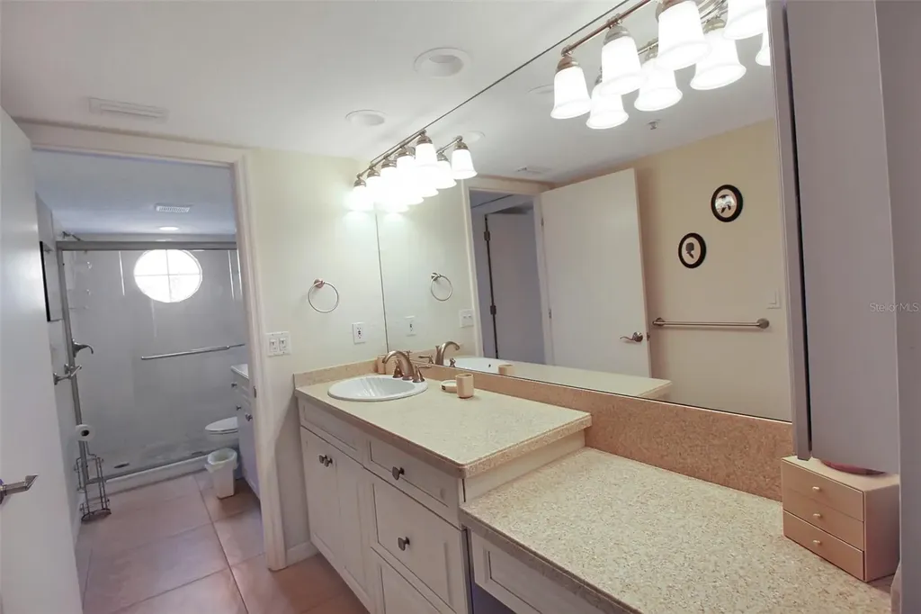 1391 Siesta Bayside Drive Sarasota FL 34242