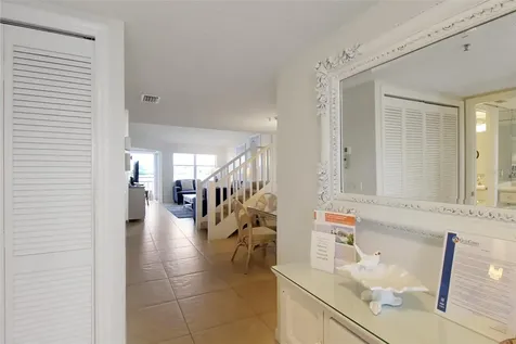 1391 Siesta Bayside Drive Sarasota FL 34242