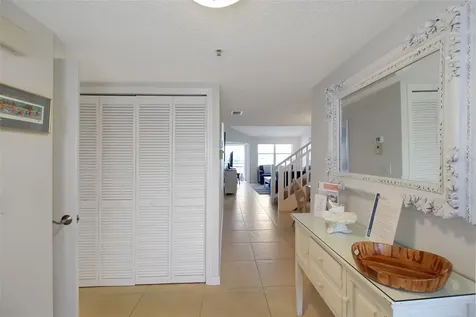 1391 Siesta Bayside Drive Sarasota FL 34242