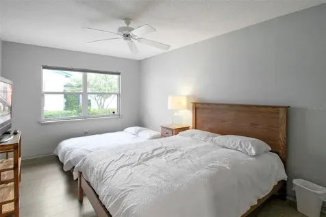 1219 Siesta Bayside Drive Sarasota FL 34242