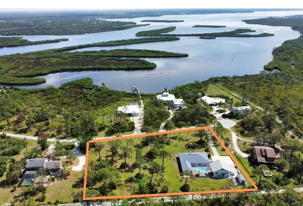 37 Riverfront Drive Venice FL 34293