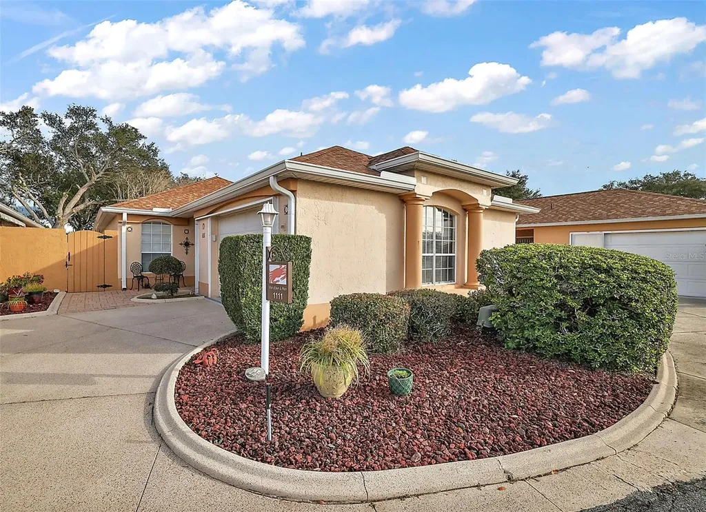 1111 Ricardo Avenue Lady Lake FL 32159