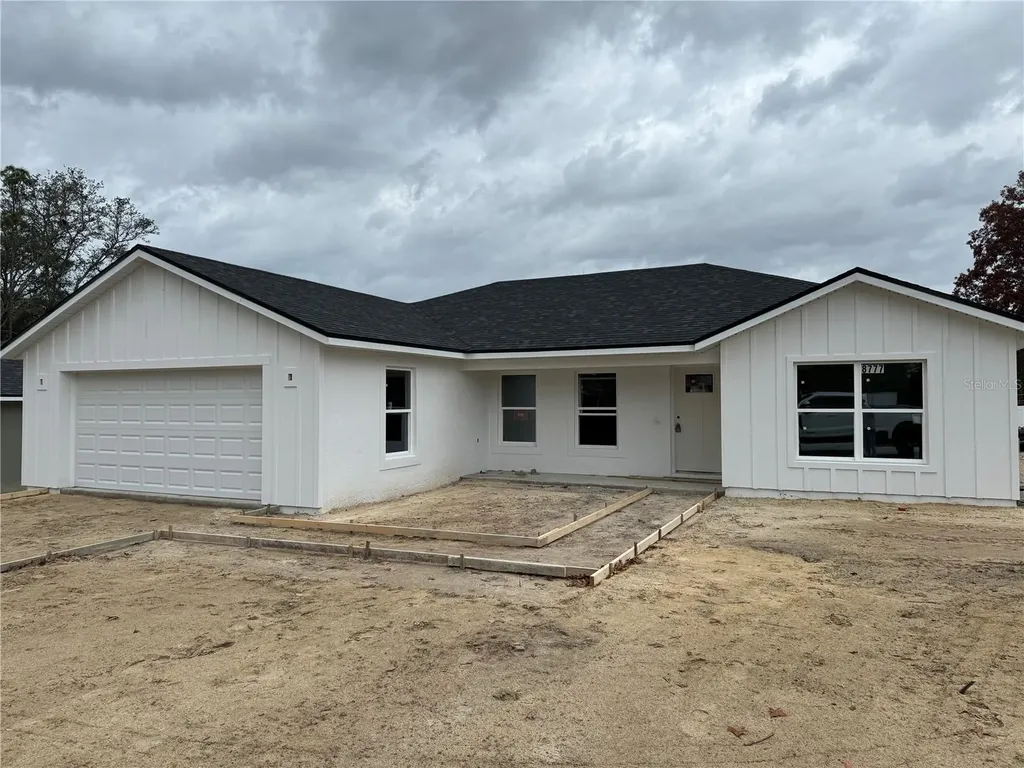 8777 SE 160th Place Summerfield FL 34491