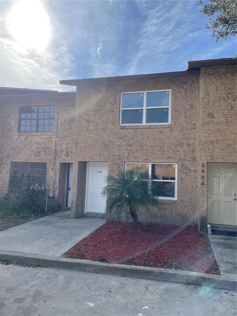 1902 South Street Titusville FL 32780