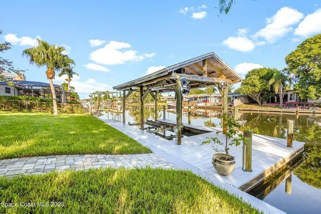 407 Sandpiper Drive Satellite Beach FL 32937