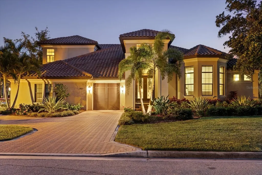 486 E Royal Flamingo Drive Sarasota FL 34236