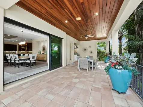 486 E Royal Flamingo Drive Sarasota FL 34236