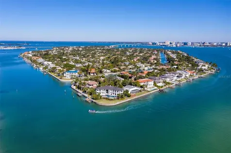 486 E Royal Flamingo Drive Sarasota FL 34236