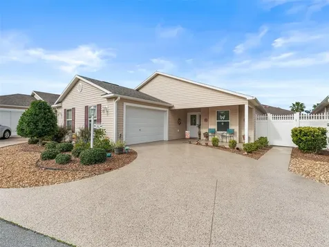 881 Sapphire Place The Villages FL 32163