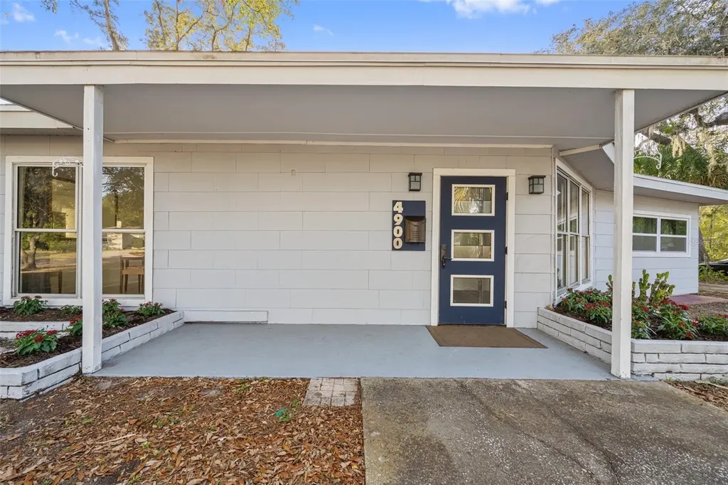 4900 15th Avenue N St Petersburg FL 33710