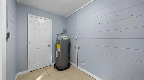 1909 W Elliott Street Lakeland FL 33805
