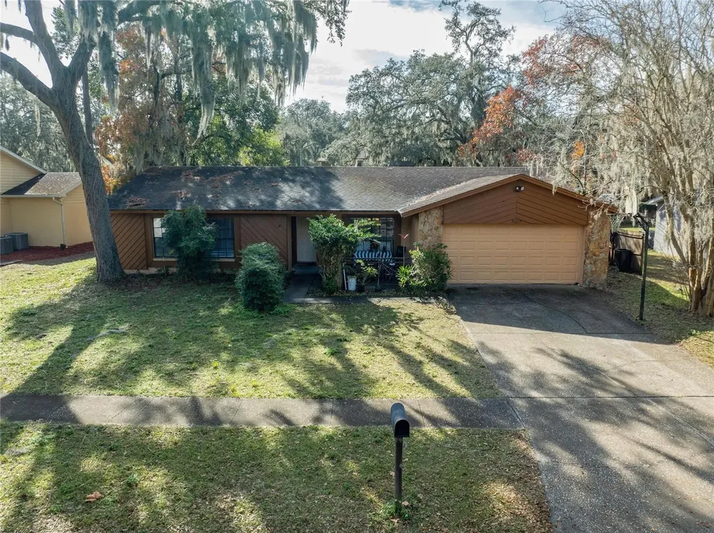 9607 Woodland Ridge Drive Temple Terrace FL 33637