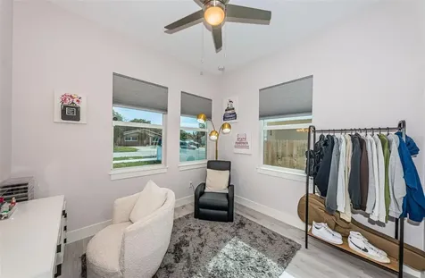 1537 42nd Street S St Petersburg FL 33711