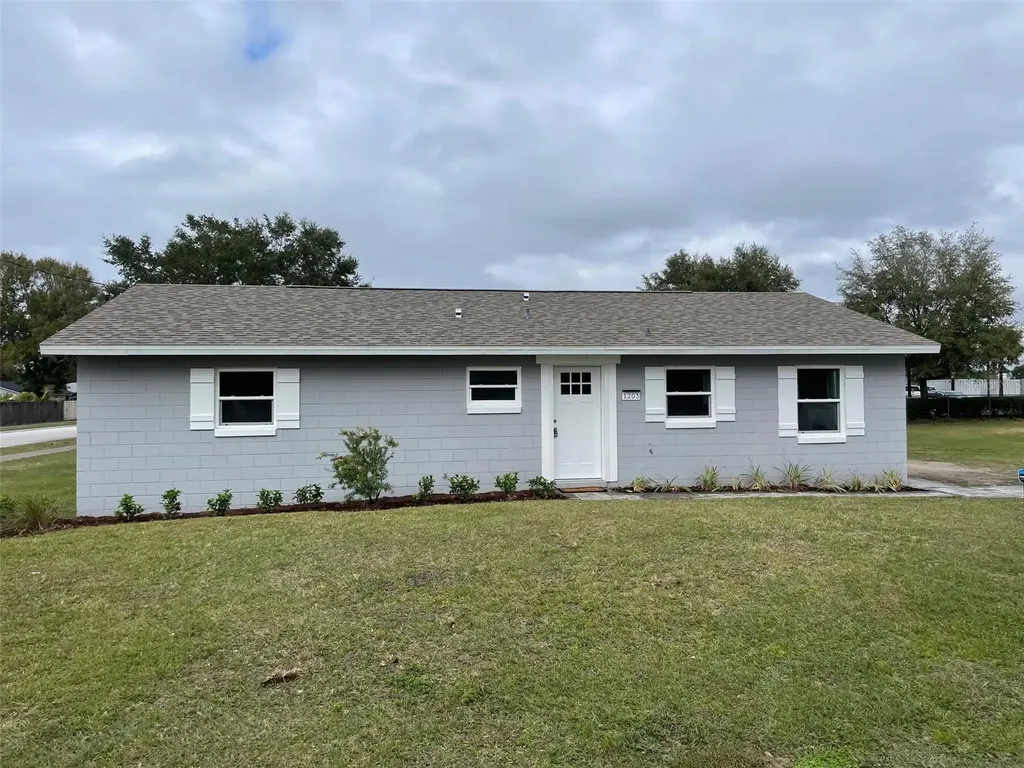 1203 Edgeway Drive Winter Garden FL 34787